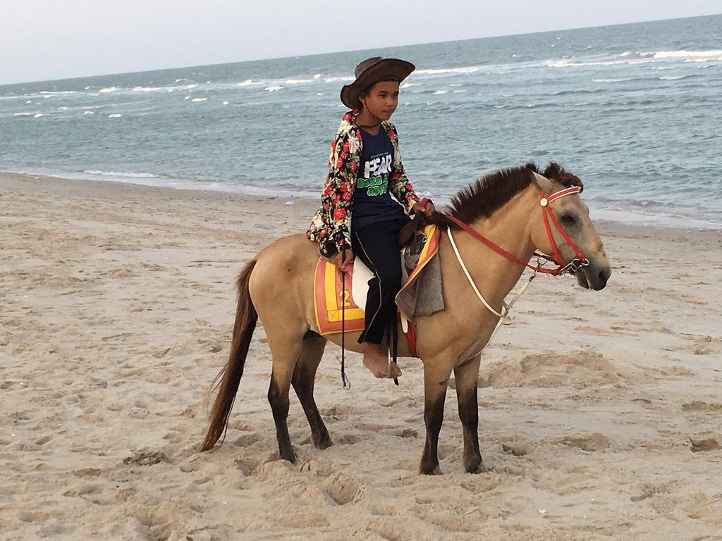 Cha-Am Beach Club المظهر الخارجي الصورة